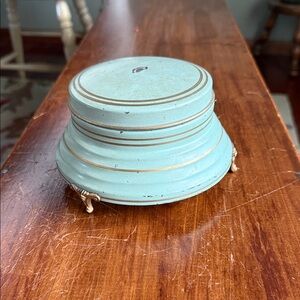 Vintage Green Jewelry/Powder/Music Box with Gold Accents